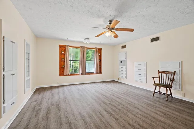 $400,000 | 131 Alma Yates Street, Quincy, FL 32351