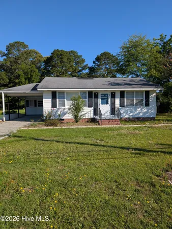$1,100 | 2109 North Berkeley Boulevard, Goldsboro, NC 27534