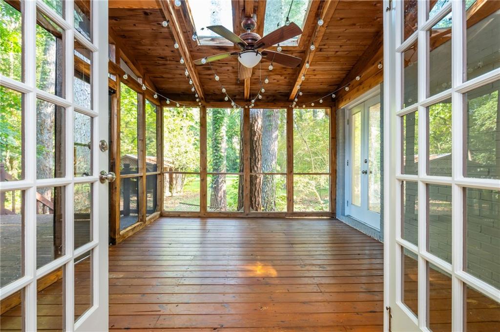 2347 Hunting Valley Drive Decatur, GA 30033 - Photo 12 of 19 Gallery Image 12