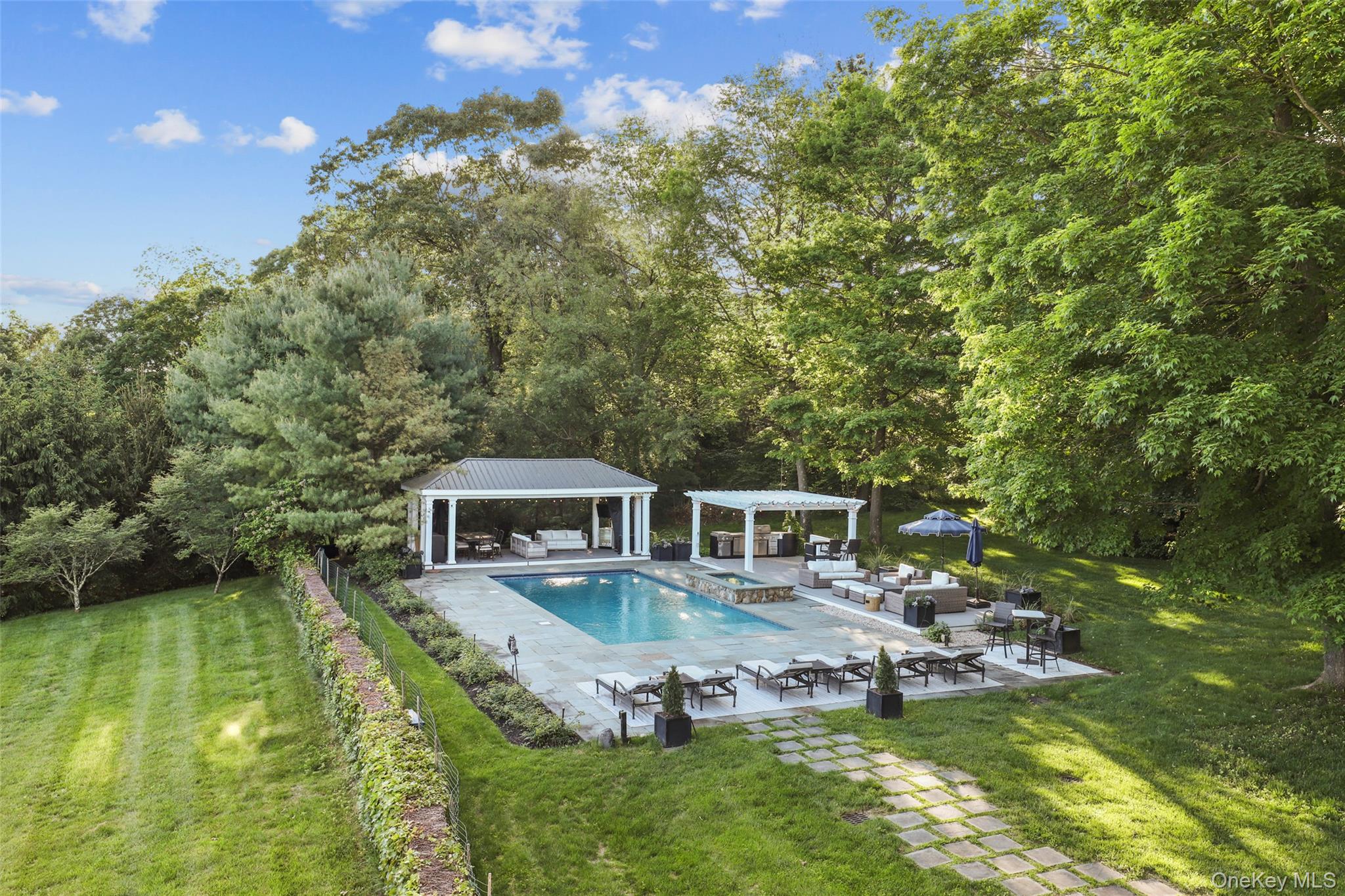 2 Cerf Lane Mount Kisco, NY 10549 - Photo 39 of 44