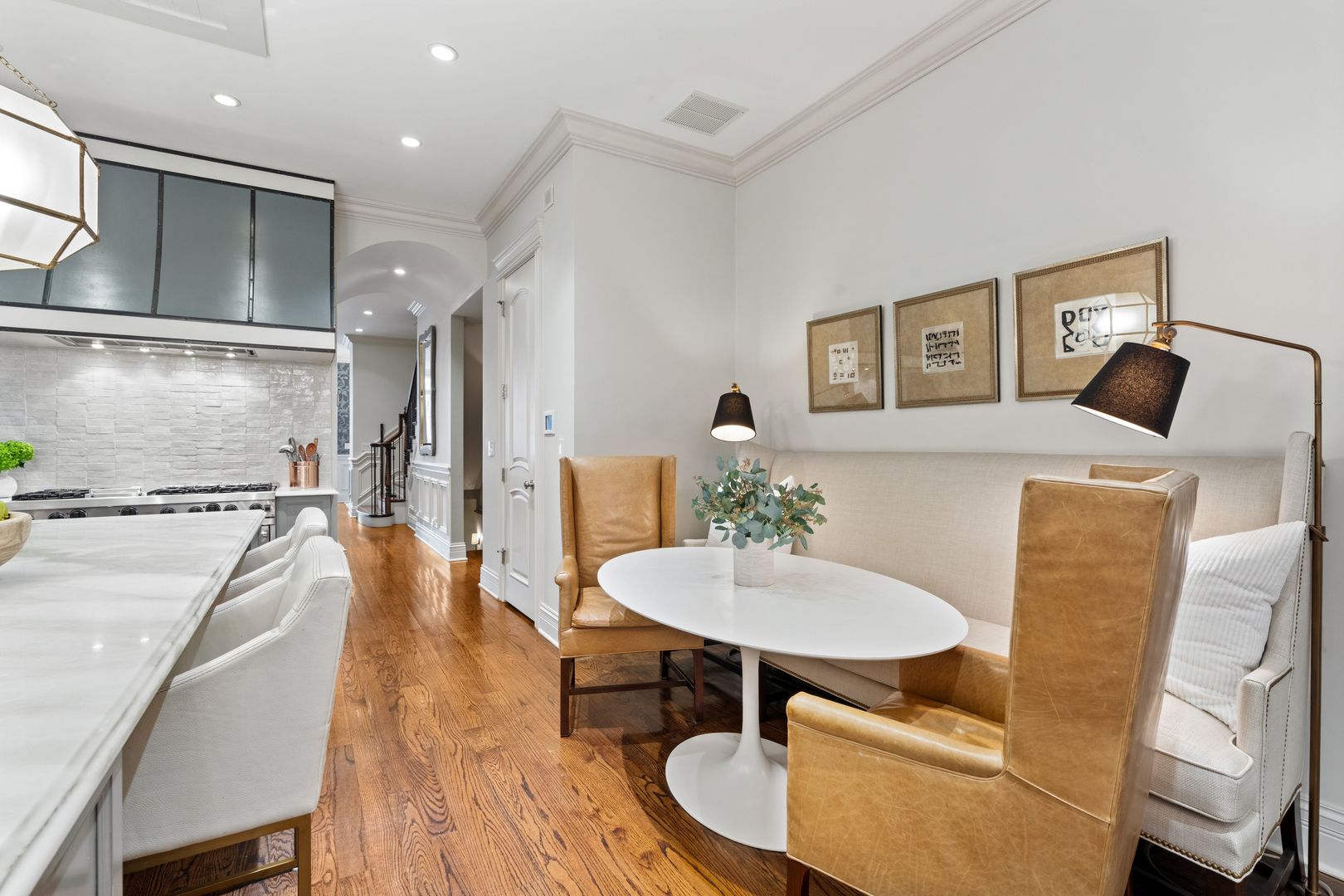 1410 West Byron Street Chicago, IL 60613 - Photo 10 of 40 a view of a dining room with furniture