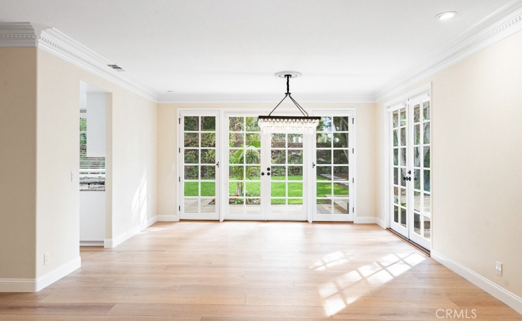 11 Rue Marseilles Newport Beach, CA 92660 - Photo 14 of 49