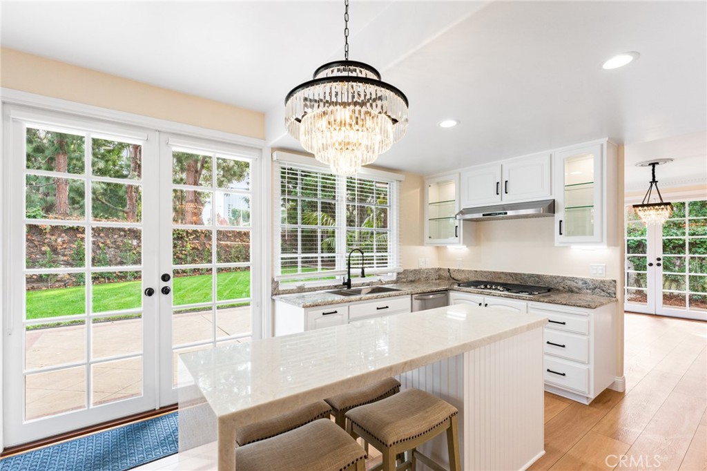 11 Rue Marseilles Newport Beach, CA 92660 - Photo 27 of 49