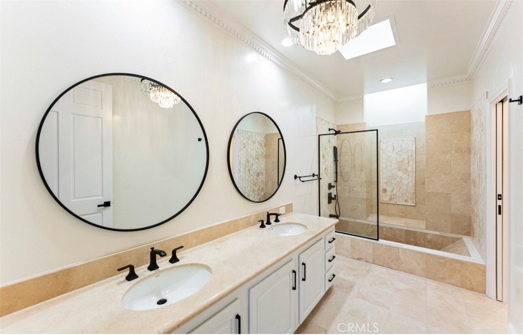 11 Rue Marseilles Newport Beach, CA 92660 - Photo 36 of 49