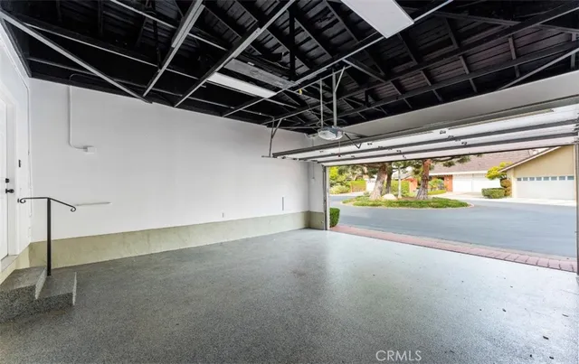 $10,700 | 11 Rue Marseilles, Newport Beach, CA 92660