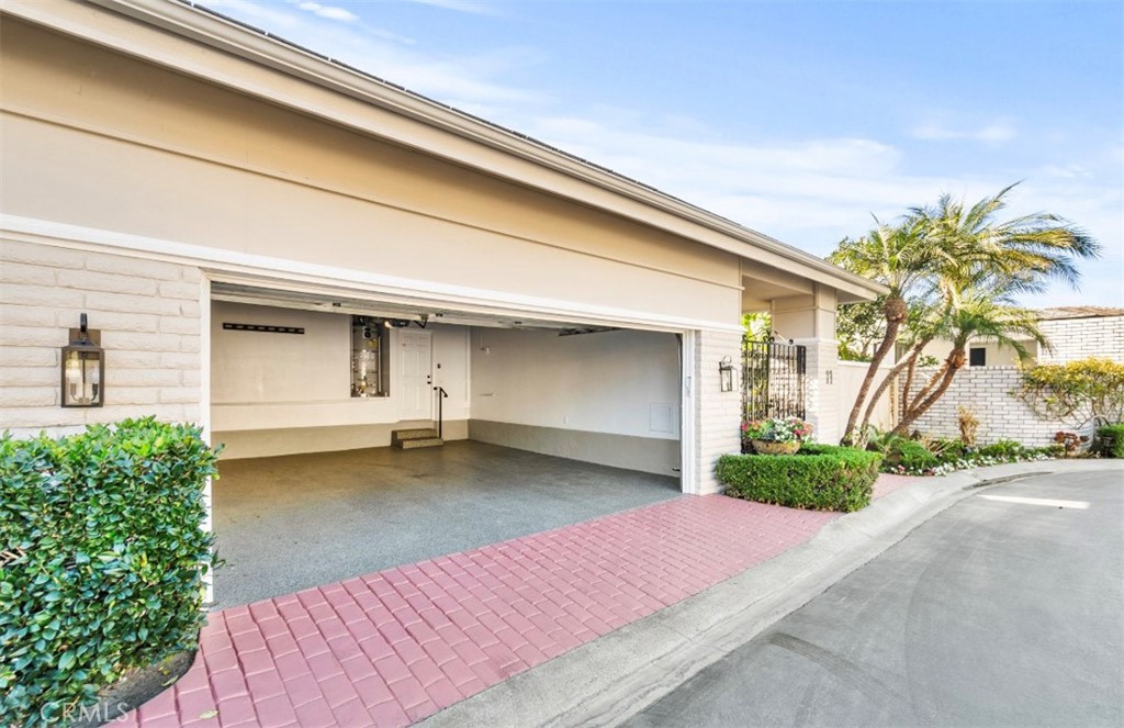 11 Rue Marseilles Newport Beach, CA 92660 - Photo 45 of 49