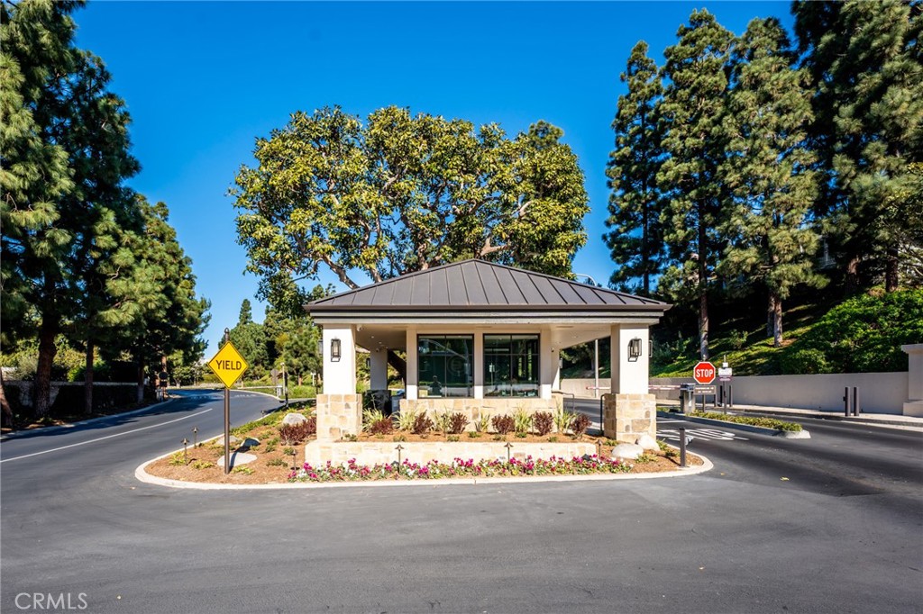 11 Rue Marseilles Newport Beach, CA 92660 - Photo 48 of 49