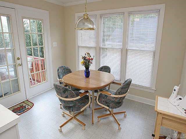 Get off to a great start looking out over the golf course while you enjoy your breakfast.