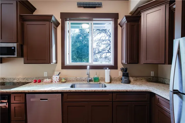 $258,000 | 180 North Main Street, Ludowici, GA 31316