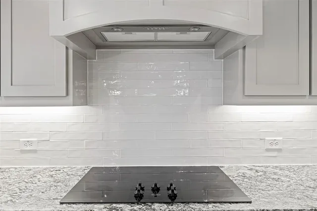 $699,900 | 162 Aiden Drive, Waxahachie, TX 75165