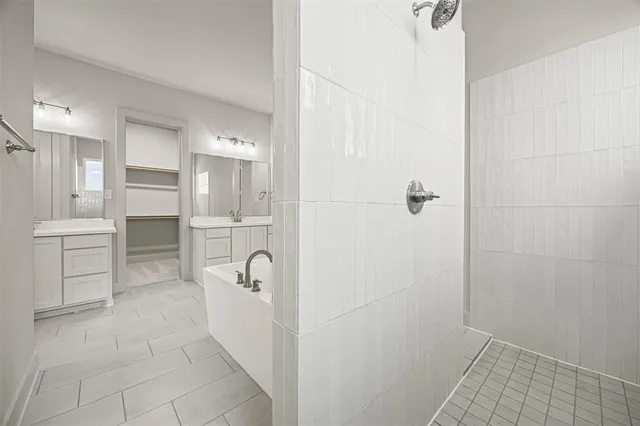 $699,900 | 162 Aiden Drive, Waxahachie, TX 75165