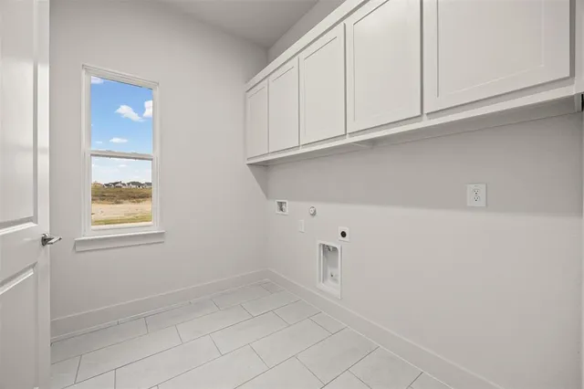 $699,900 | 162 Aiden Drive, Waxahachie, TX 75165