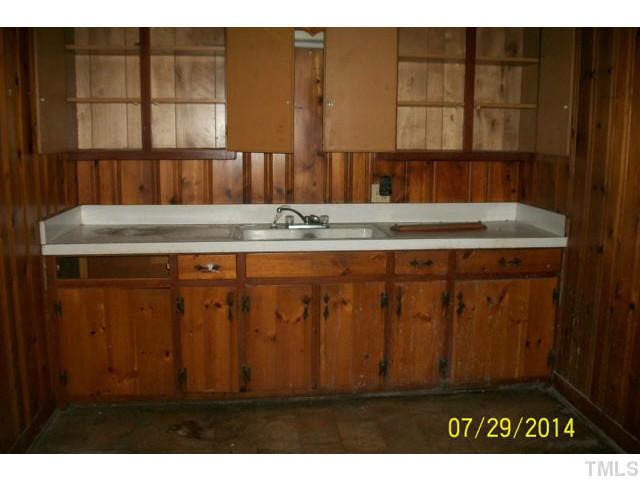 5935 Church Road Graham, NC 27253 - Photo 3 of 5 Kitchen