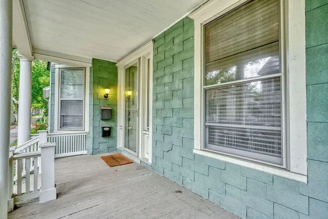 $2,000 | 371 Alexander Street, Rochester, NY 14607