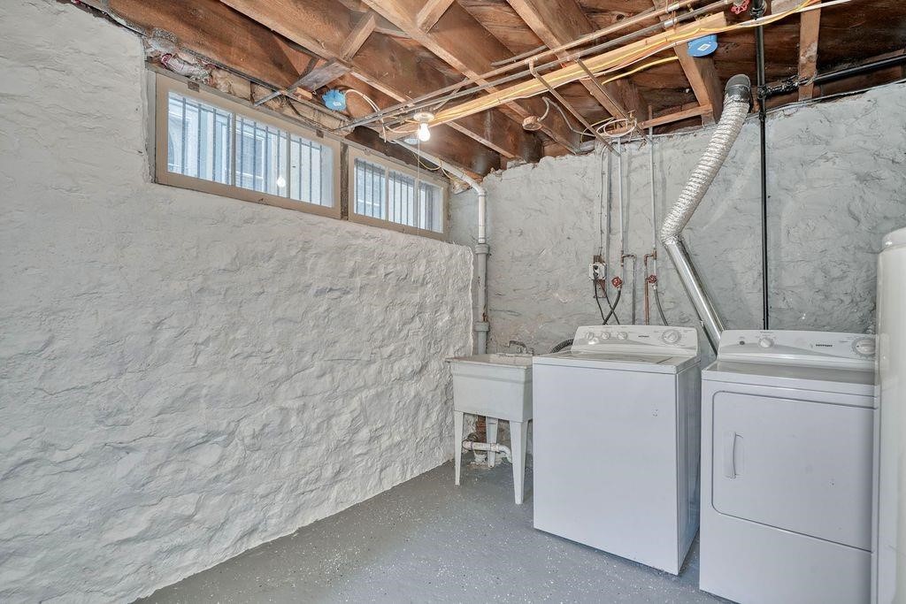 371 Alexander Street Rochester, NY 14607 - Photo 17 of 17