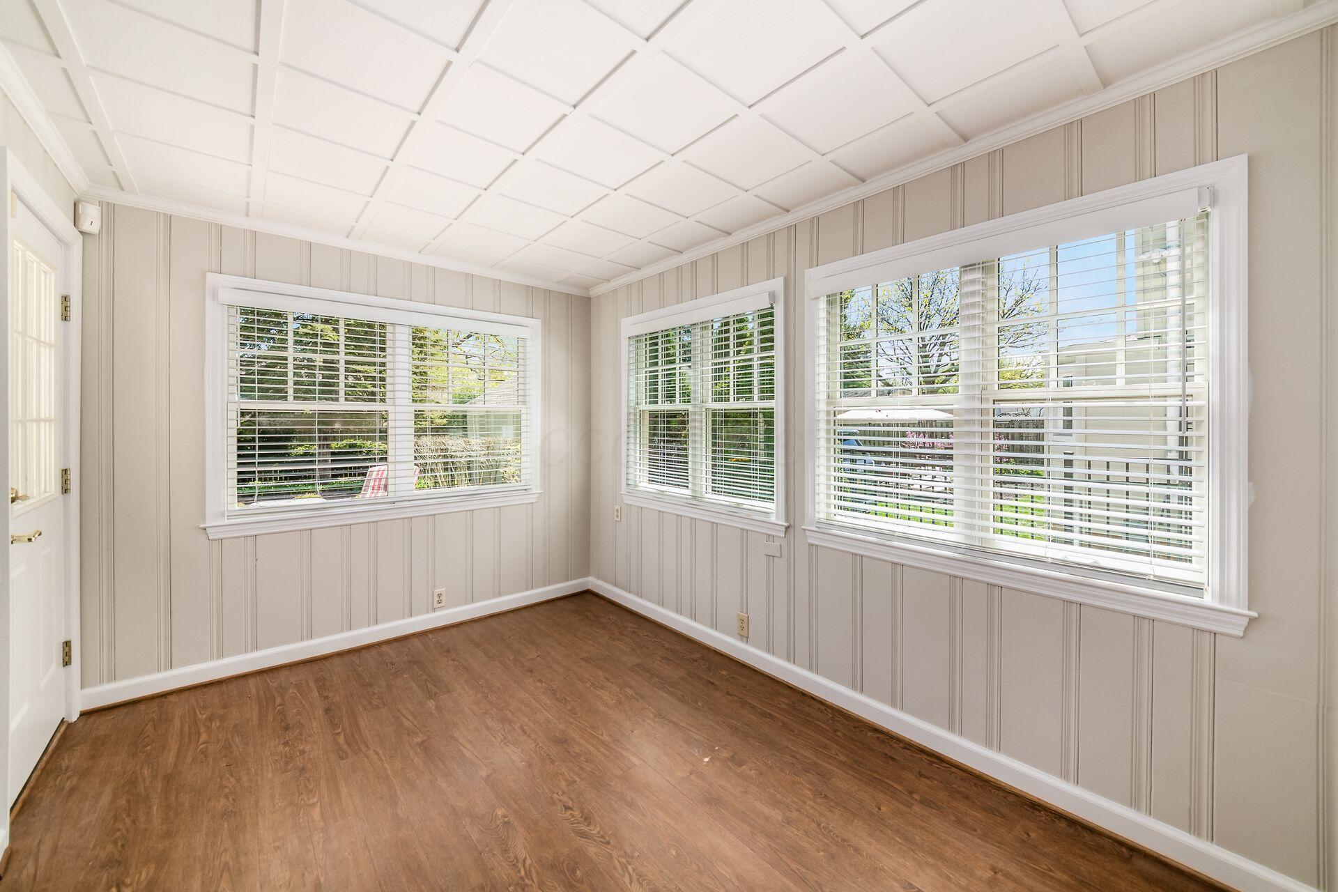 2014 Edgemont Road North Upper Arlington, OH 43212 - Photo 22 of 55 Den