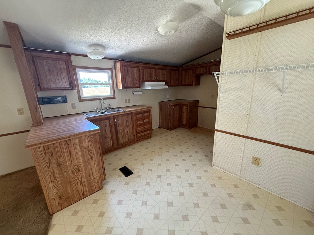 1057 Turkey Knob Road Fries, VA 24330 - Photo 10 of 22 Gallery Image 10