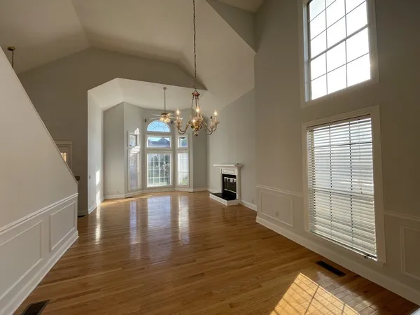 $2,795 | 3524 Cobble Street, Nashville, TN 37211