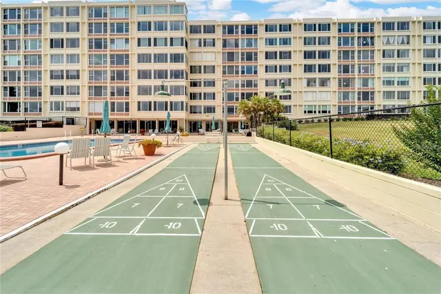 $139,400 | 700 Mirror Terrace Northwest, Unit 505, Winter Haven, FL 33881