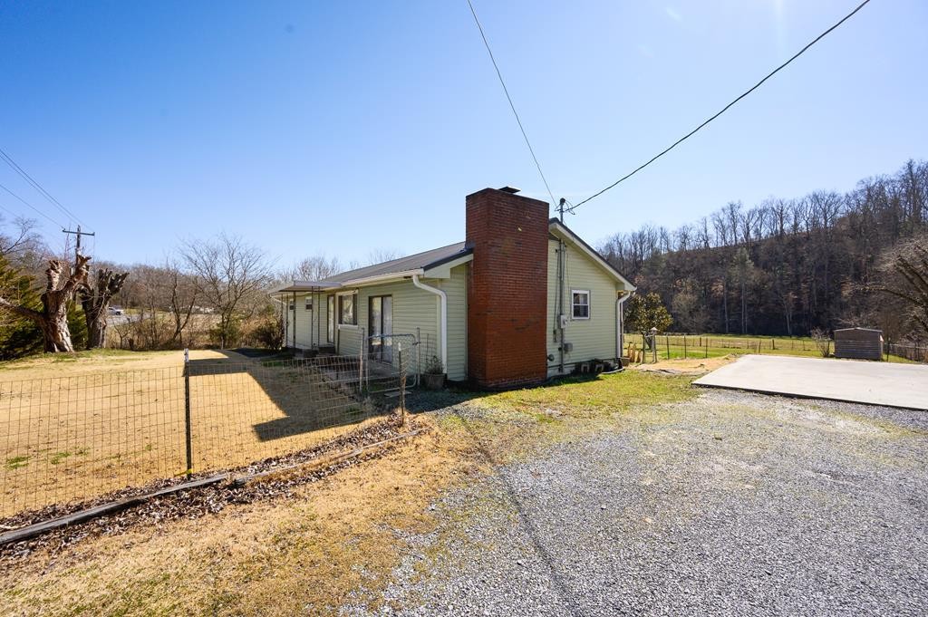 1830 New Era Road Sevierville, TN 37862 - Photo 1 of 30