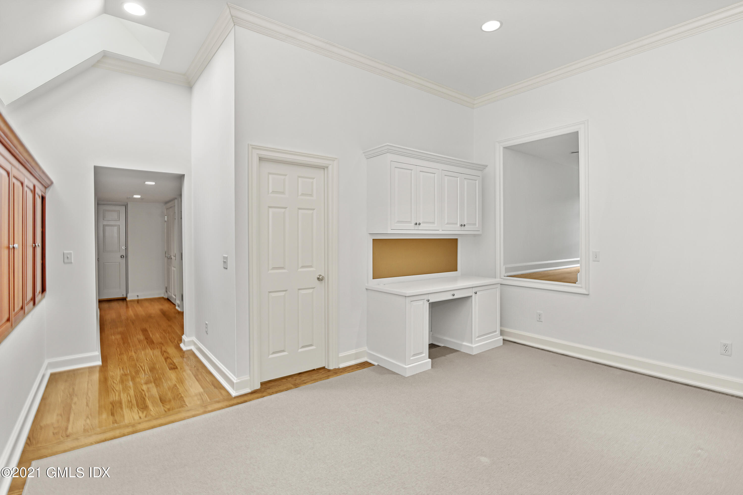 50 Byfield Lane Greenwich, CT 06830 - Photo 27 of 37