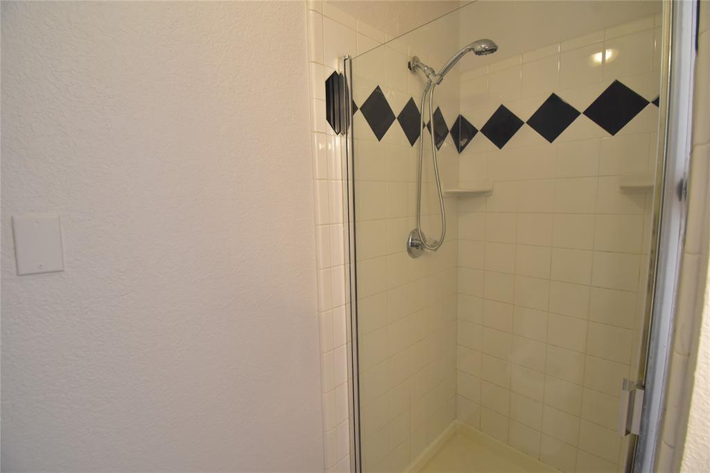 7837 Roundtable Road Frisco, TX 75035 - Photo 15 of 19 Gallery Image 15