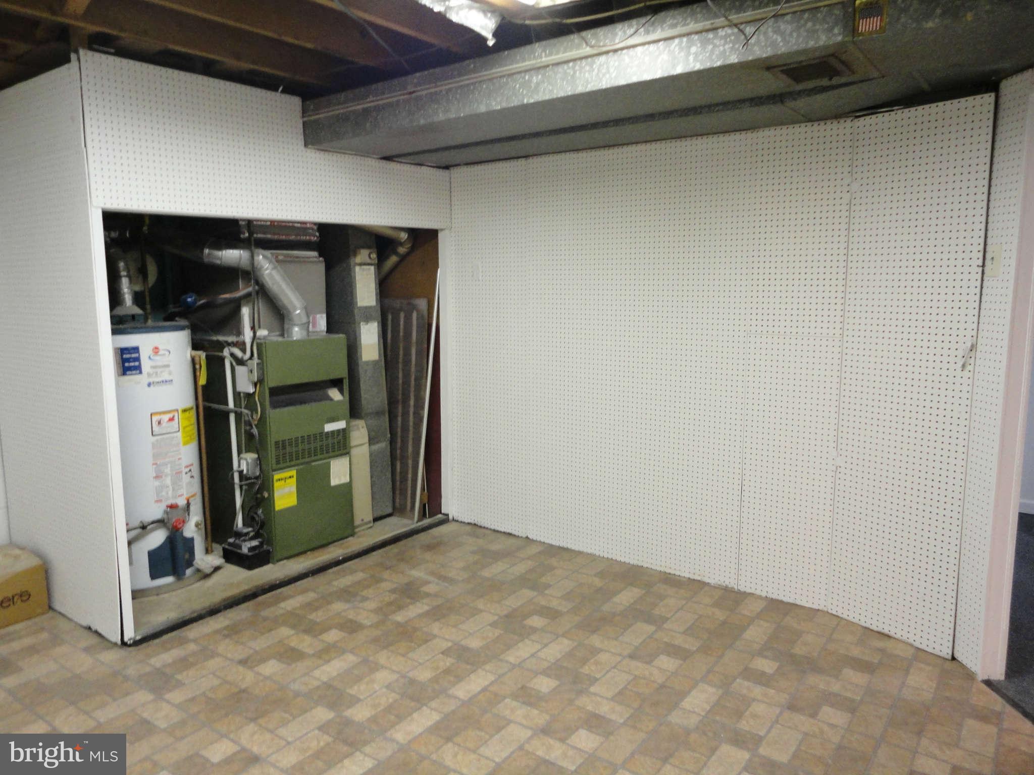 4319 Falls Park Road Perry Hall, MD 21128 - Photo 11 of 25 Interior (General)