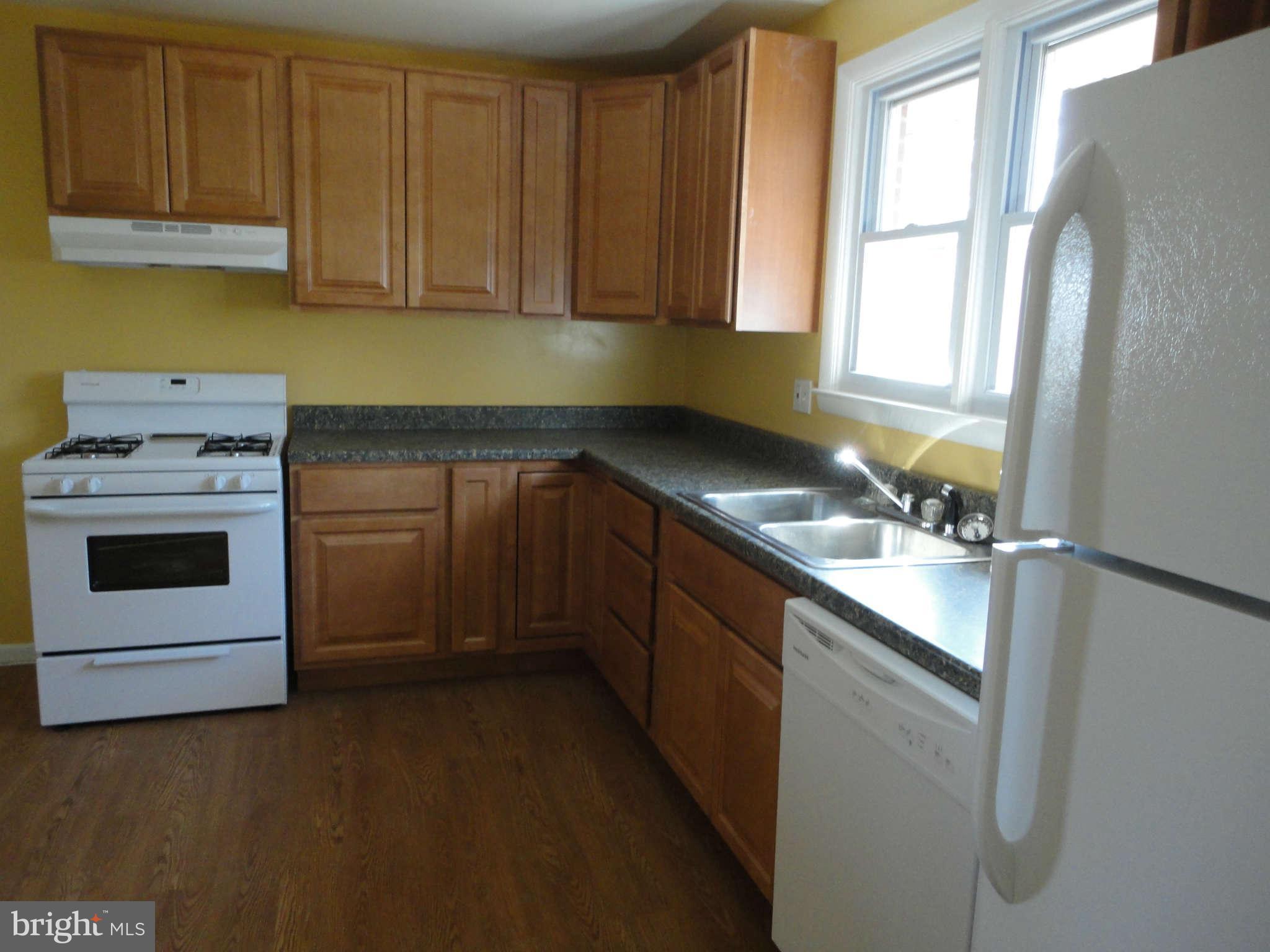 4319 Falls Park Road Perry Hall, MD 21128 - Photo 3 of 25 Kitchen