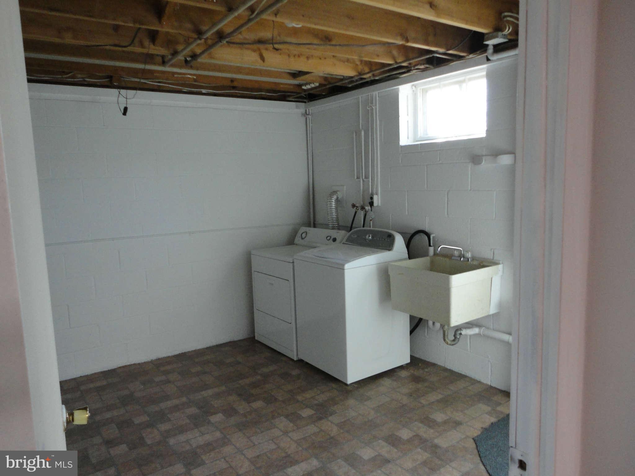 4319 Falls Park Road Perry Hall, MD 21128 - Photo 10 of 25 Interior (General)