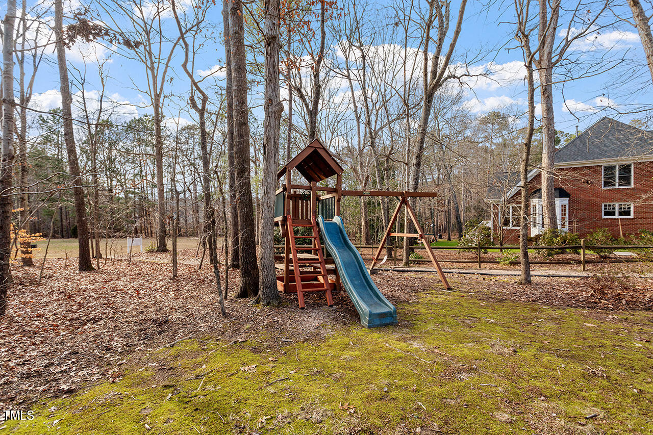 9013 Armitage Court Raleigh, NC 27615 - Photo 41 of 45 9013 Armitage Court_07
