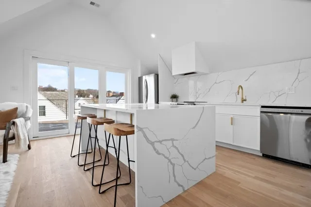 $849,000 | 69 Electric Avenue, Unit 3, Somerville, MA 02144