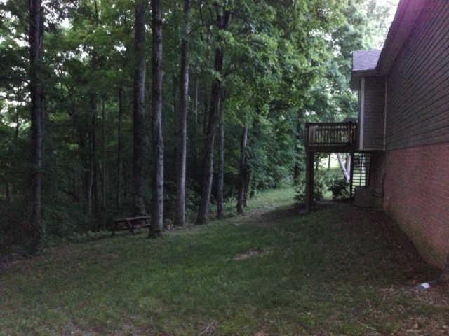 5828 Dividing Ridge Road Goodlettsville, TN 37072 - Photo 4 of 11 Back Side of the house. There is a huge walk in crawl space
