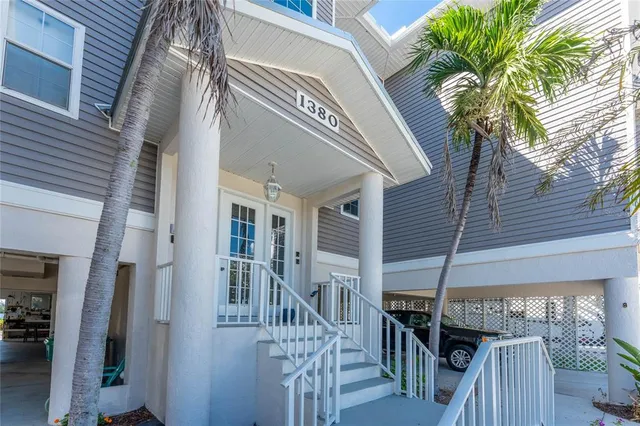 $649,900 | 1380 Beach Road, Unit 2, Englewood, FL 34223