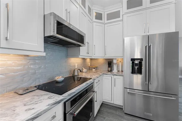 $649,900 | 1380 Beach Road, Unit 2, Englewood, FL 34223