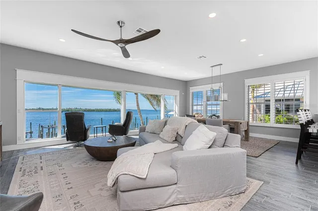 $649,900 | 1380 Beach Road, Unit 2, Englewood, FL 34223