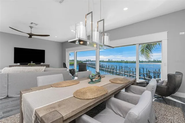 $649,900 | 1380 Beach Road, Unit 2, Englewood, FL 34223