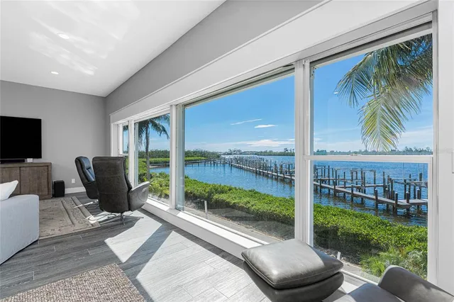 $649,900 | 1380 Beach Road, Unit 2, Englewood, FL 34223