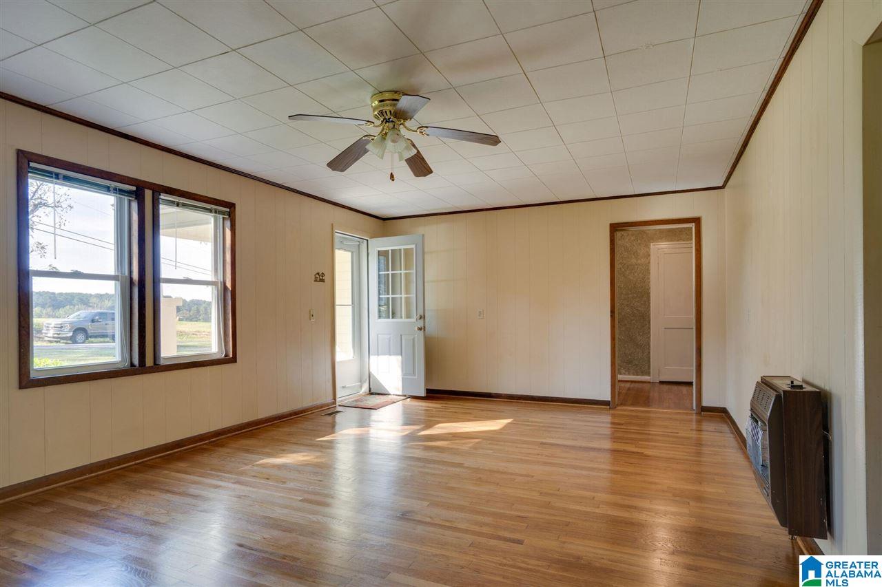 1697 Robin Hill Road Oneonta, AL 35121 - Photo 6 of 50