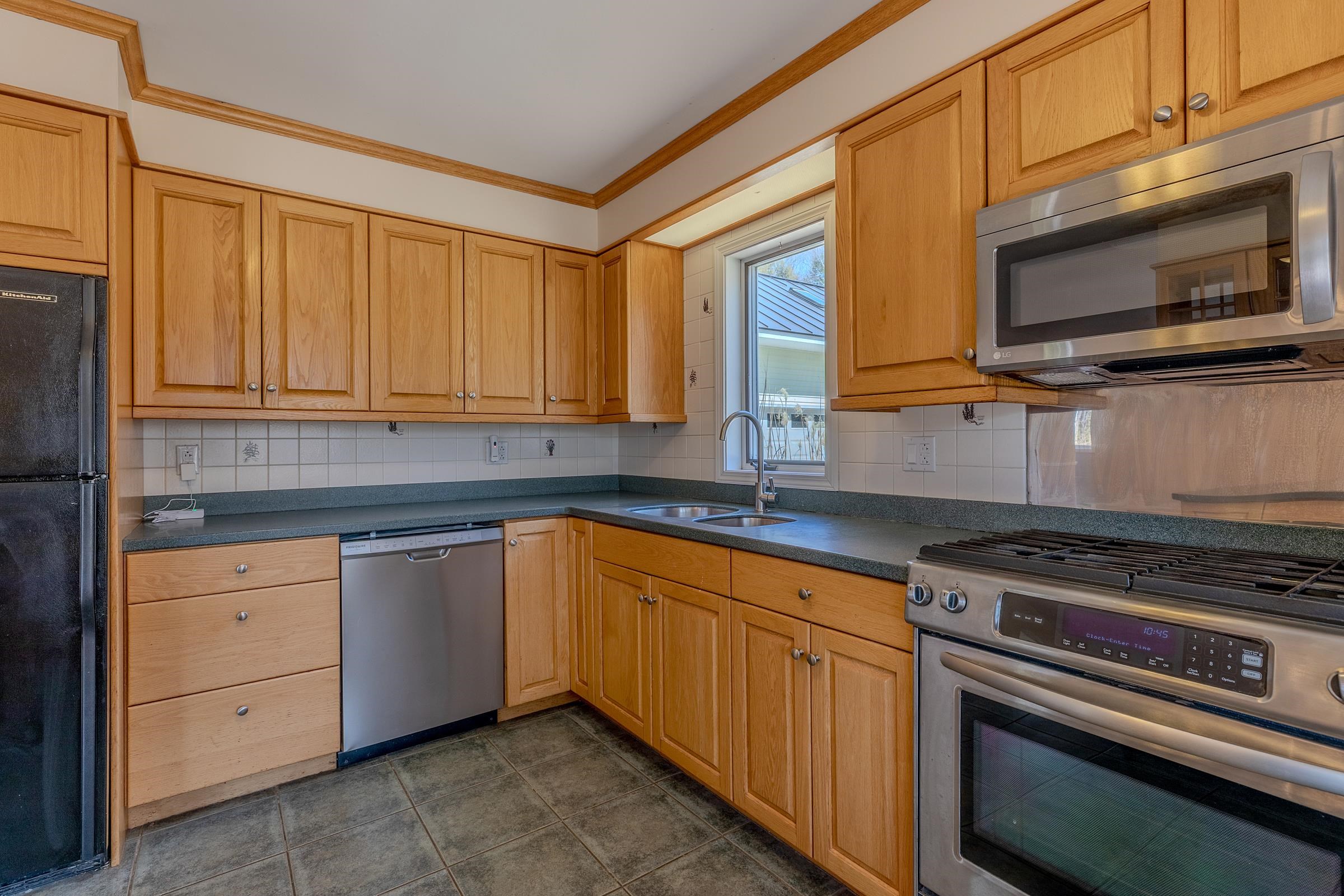 191 Pleasant St Extension Dorset, VT 05253 - Photo 16 of 45