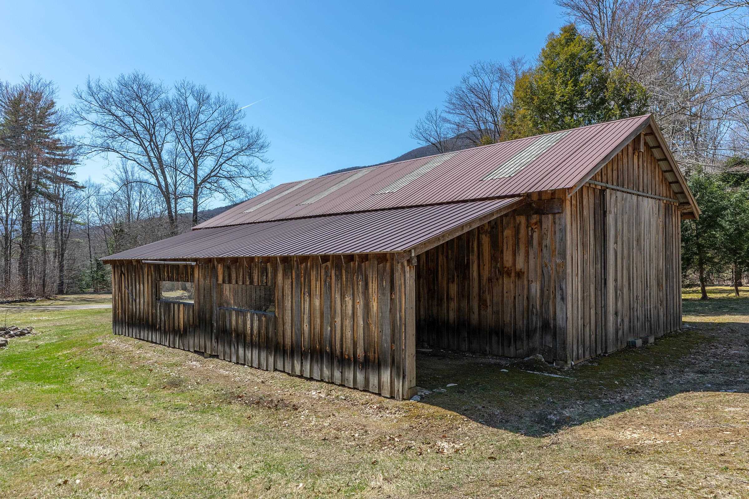 191 Pleasant St Extension Dorset, VT 05253 - Photo 7 of 45