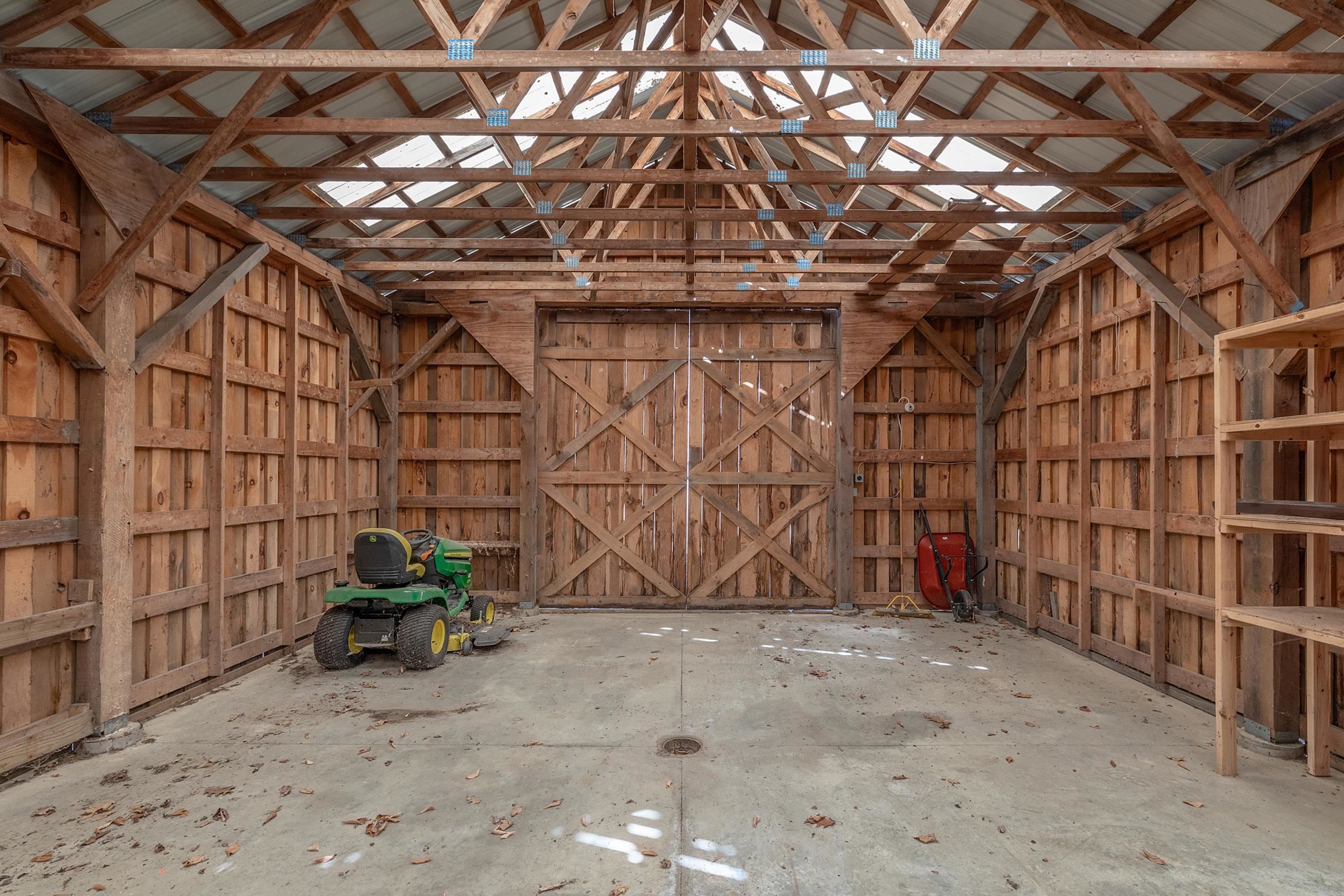 191 Pleasant St Extension Dorset, VT 05253 - Photo 8 of 45