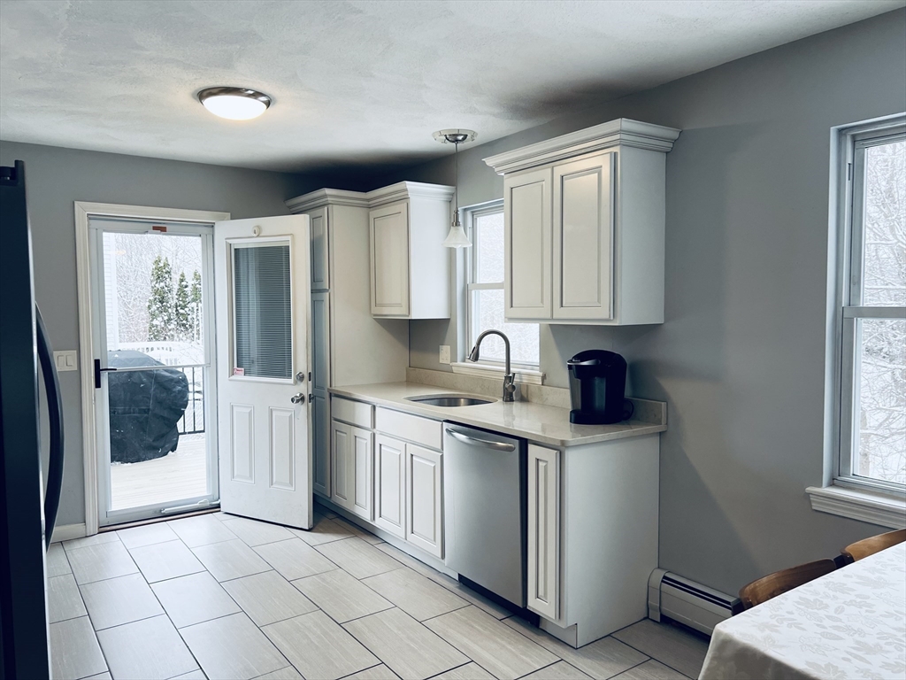 248 Acropolis Road Lowell, MA 01854 - Photo 8 of 22 Gallery Image 8