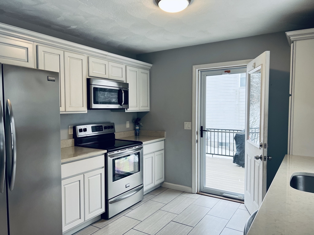 248 Acropolis Road Lowell, MA 01854 - Photo 9 of 22 Gallery Image 9