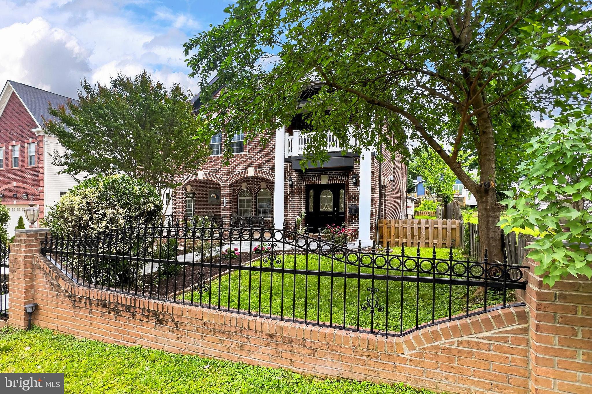 7705 Magarity Road Falls Church, VA 22043 - Photo 2 of 69