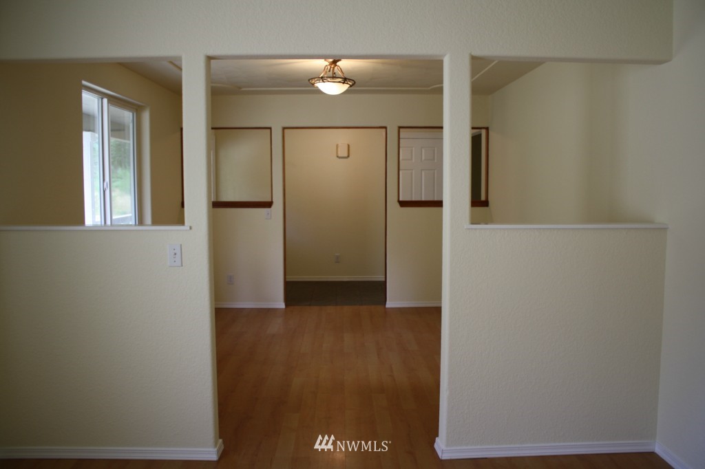 3414 Sapp Road Southwest Olympia, WA 98512 - Photo 11 of 23 Gallery Image 11
