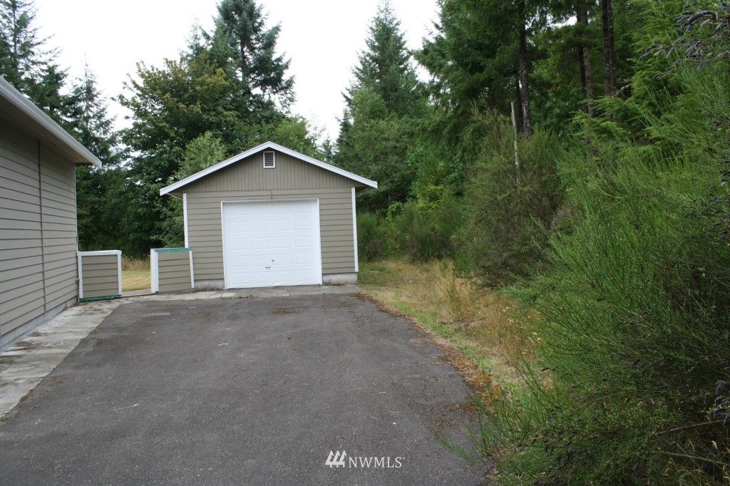 3414 Sapp Road Southwest Olympia, WA 98512 - Photo 4 of 23 Gallery Image 4