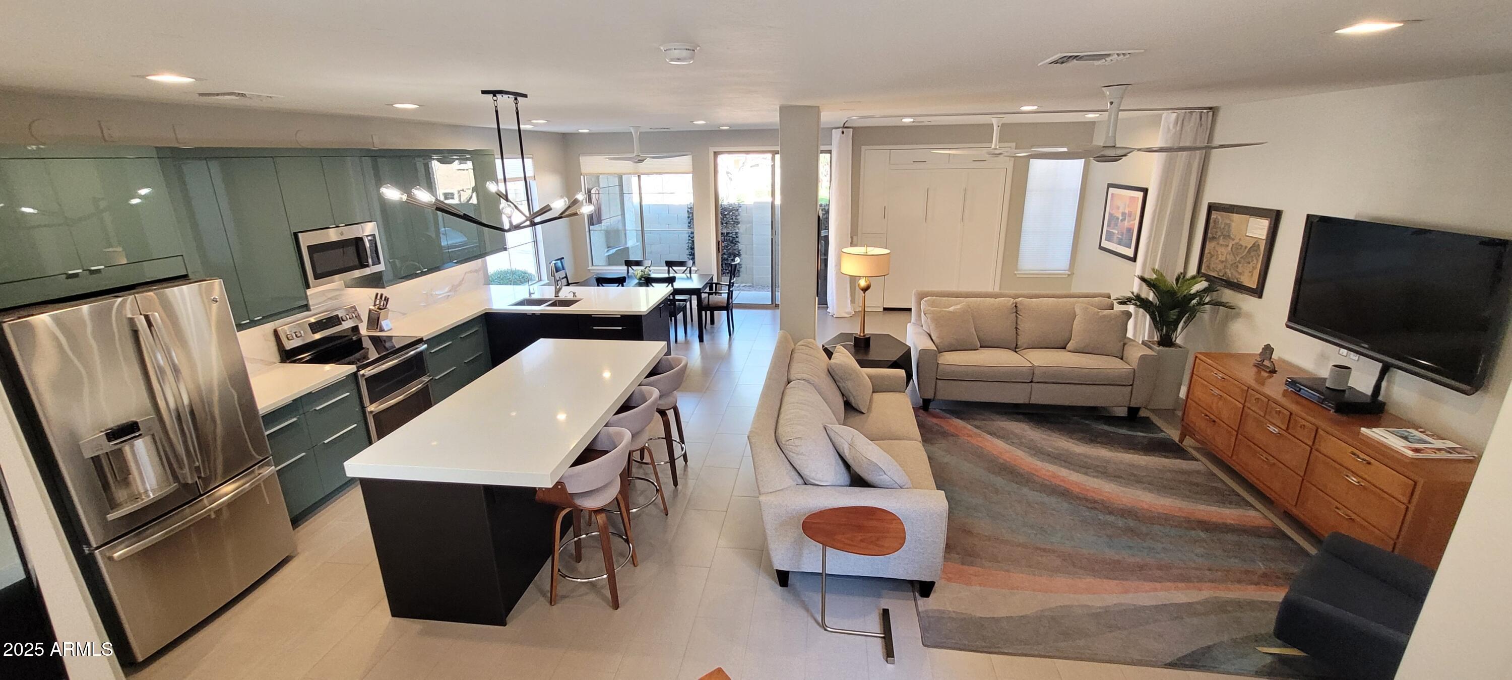 1024 East Frye Road, Unit 1067 Phoenix, AZ 85048 - Photo 1 of 36
