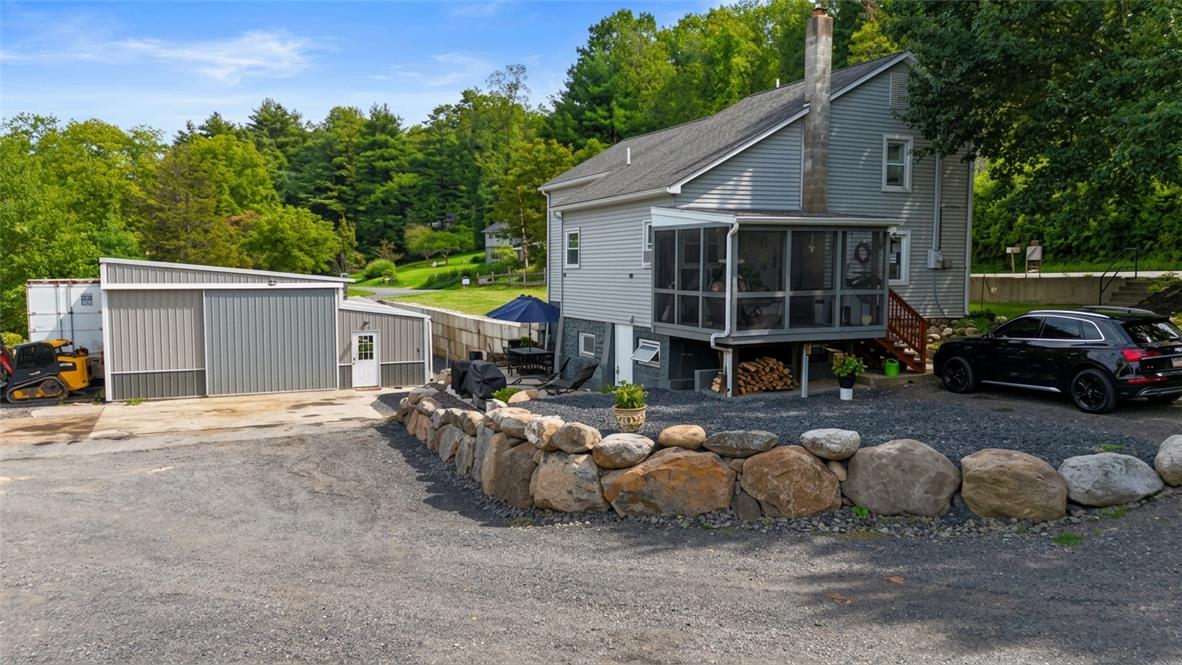 753 Lower Cherry Valley Road Stroudsburg, PA 18360 - Photo 1 of 73 Gallery Image 1