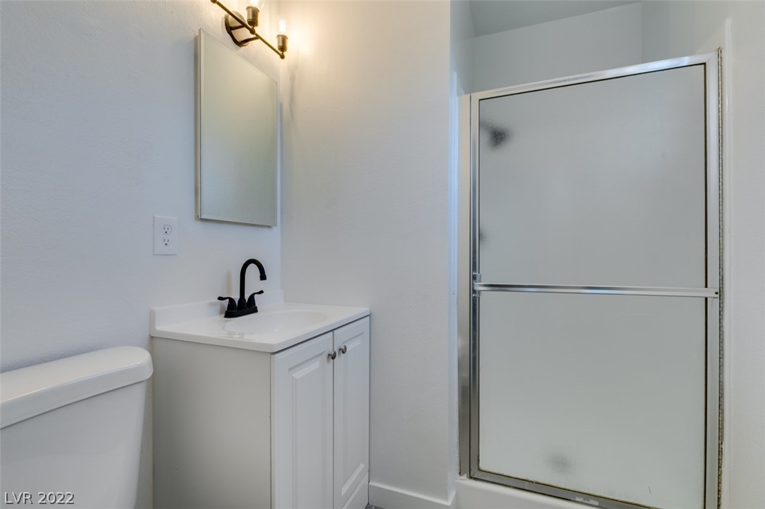 4044 Maple Hill Road Las Vegas, NV 89115 - Photo 13 of 40 Gallery Image 13