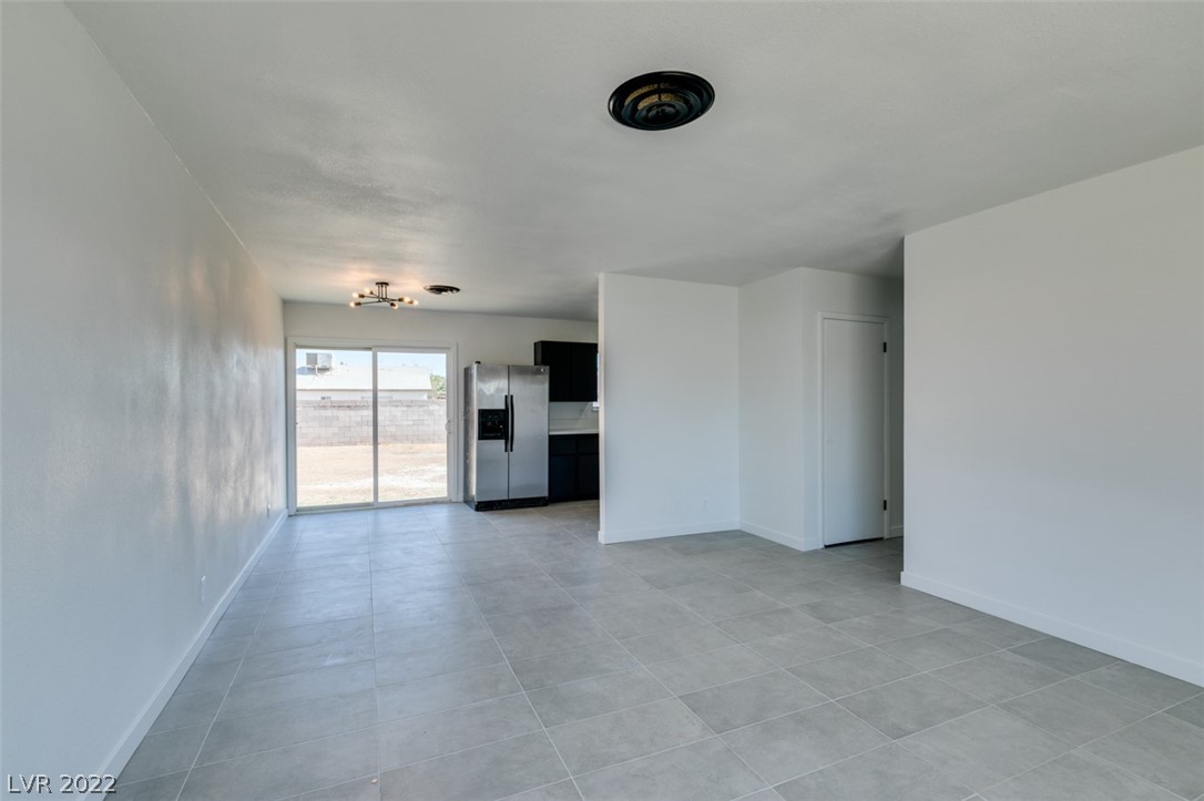 4044 Maple Hill Road Las Vegas, NV 89115 - Photo 17 of 40 Gallery Image 17